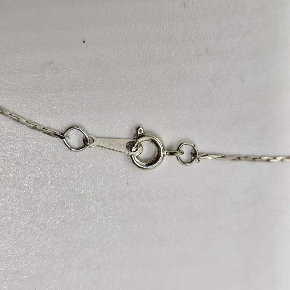 N/A silver tone
